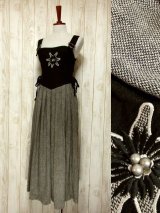 新商品チロルアイテム・モノクロワンピ＆ブラウス他合計6点UP♪