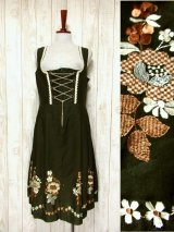 新商品刺繍入りチロルドレス・チロルジャケット他合計4点UP♪