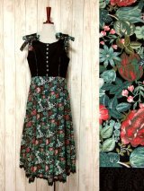 新商品チロルアイテム・ベルト小物・スカーフ合計8点UP♪