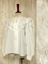 新商品チロルドレス＆ブラウス・ゴブランバック他合計4点UP♪