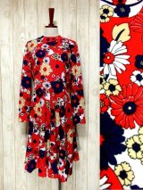 新商品フランス製ワンピ・西ドイツ製ブラウス他合計4点UP♪