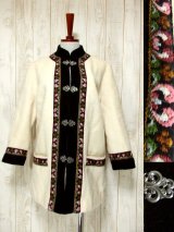 新商品ノルディックアウター・刺繍ブラウス他合計4点UP♪