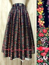 新商品チロルItem・刺繍ブラウス・パンプス合計6点UP♪