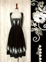 新商品チロル刺繍アイテム・サーキュラースカート他合計6点UP♪