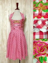 新商品チロルワンピ・スカート・ホワイトTOPS他合計4点UP♪