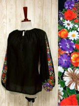 新商品刺繍ワンピ・ドットワンピ・花柄TOPS他合計6点UP♪