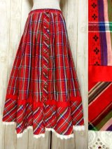 新商品 ガーリーなチェック柄スカート・チロルブラウス合計3点UP