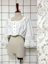 新商品 ショート丈 ホワイトブラウス・ベルト付70'sワンピース UP