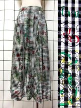 新商品 ドット柄ブラウス・ドイツ製チロルスカート・EUROスカーフ・HAND MADE ACCESSORY UP