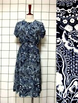 新商品 大人可愛いレトロヴィンテージワンピース・ディアンドルチロルスカート UP