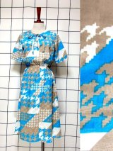 新商品 夏にピッタリ!!レトロな70'sワンピース・イタリア製鳥柄スカーフなど UP