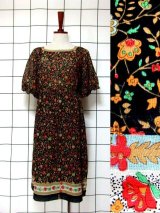 新商品 大人可愛いレトロヴィンテージワンピース UP