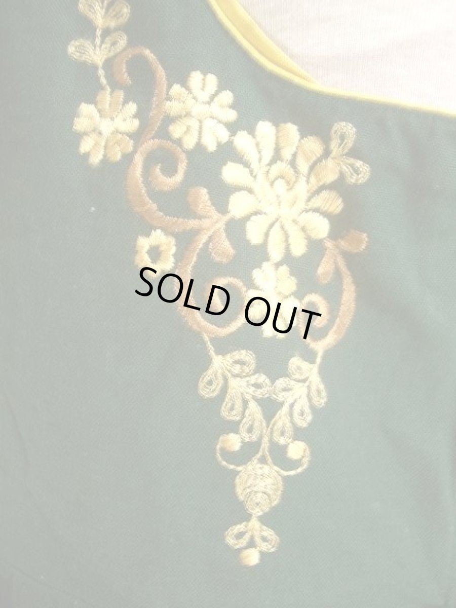 画像5: 見事なお花刺繍が印象的 ディアンドル チロルワンピース ドイツ民族衣装 舞台 演奏会 フォークダンス オクトーバーフェスト 【1377】 (5)