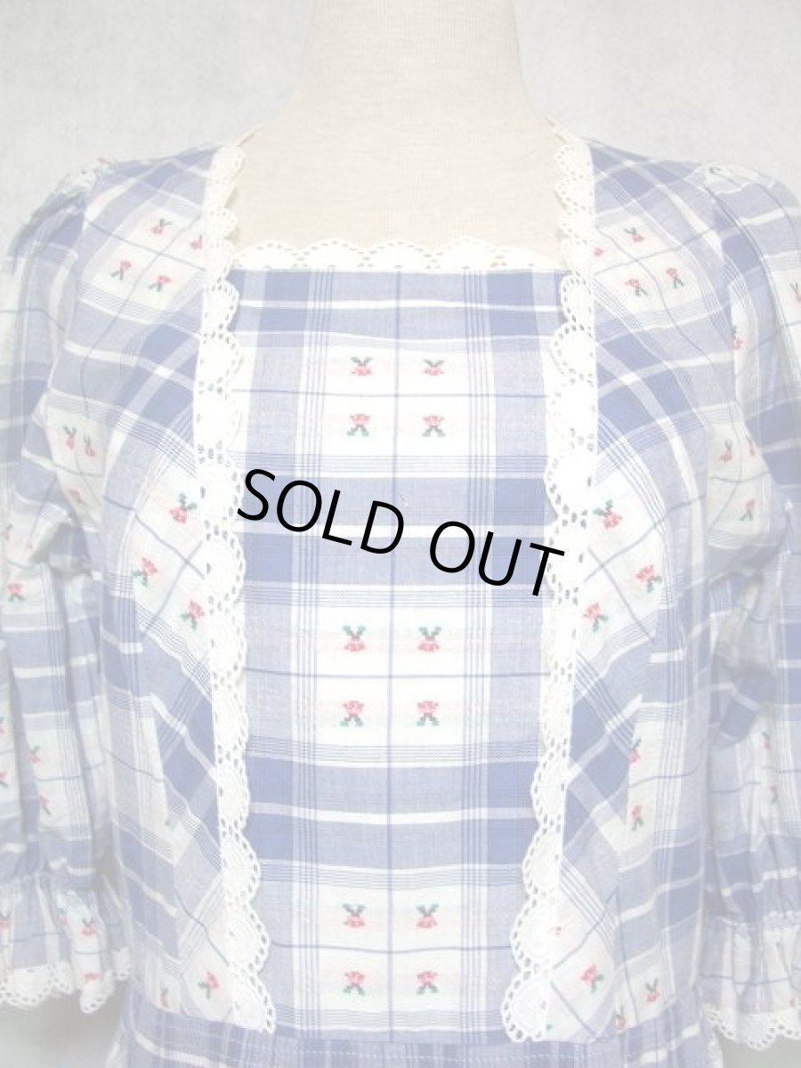 画像4: ハートアンティークレース 小花刺繍×チェック柄 爽やかガーリー 西ドイツ製 ディアンドル チロルワンピース ドイツ民族衣装 舞台 演奏会 フォークダンス オクトーバーフェスト 【1633】 (4)