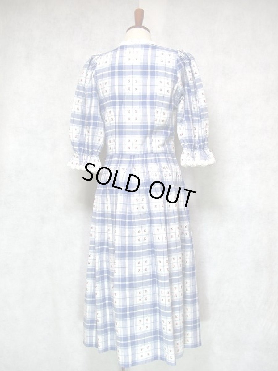 画像3: ハートアンティークレース 小花刺繍×チェック柄 爽やかガーリー 西ドイツ製 ディアンドル チロルワンピース ドイツ民族衣装 舞台 演奏会 フォークダンス オクトーバーフェスト 【1633】 (3)