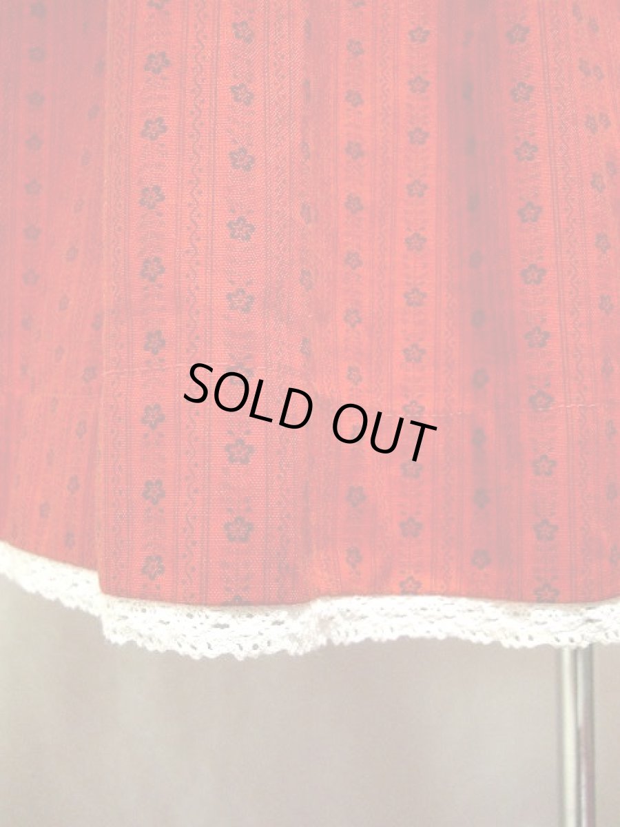 画像5: 小花レース柄がカワイイ!!ホワイトレース装飾 ディアンドル チロルワンピース ドイツ民族衣装 舞台 演奏会 フォークダンス オクトーバーフェスト 【2089】 (5)