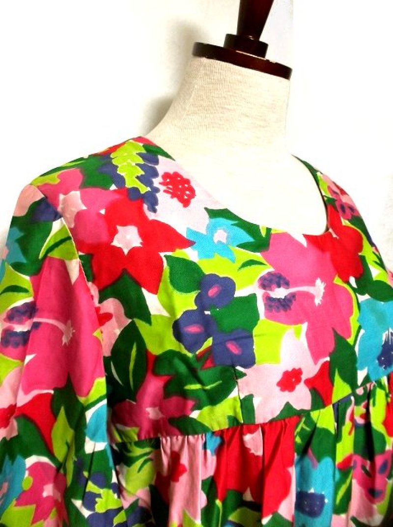 画像1: 総花柄 ポップ ふんわり レトロ 長袖 ヨーロッパ古着 ヴィンテージワンピース