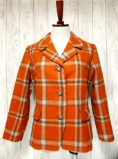 画像1: ヴィンテージジャケット ヨーロッパ古着 チェック柄×オレンジカラーが可愛い♪こだわり大きめレトロボタン装飾【1771】 (1)