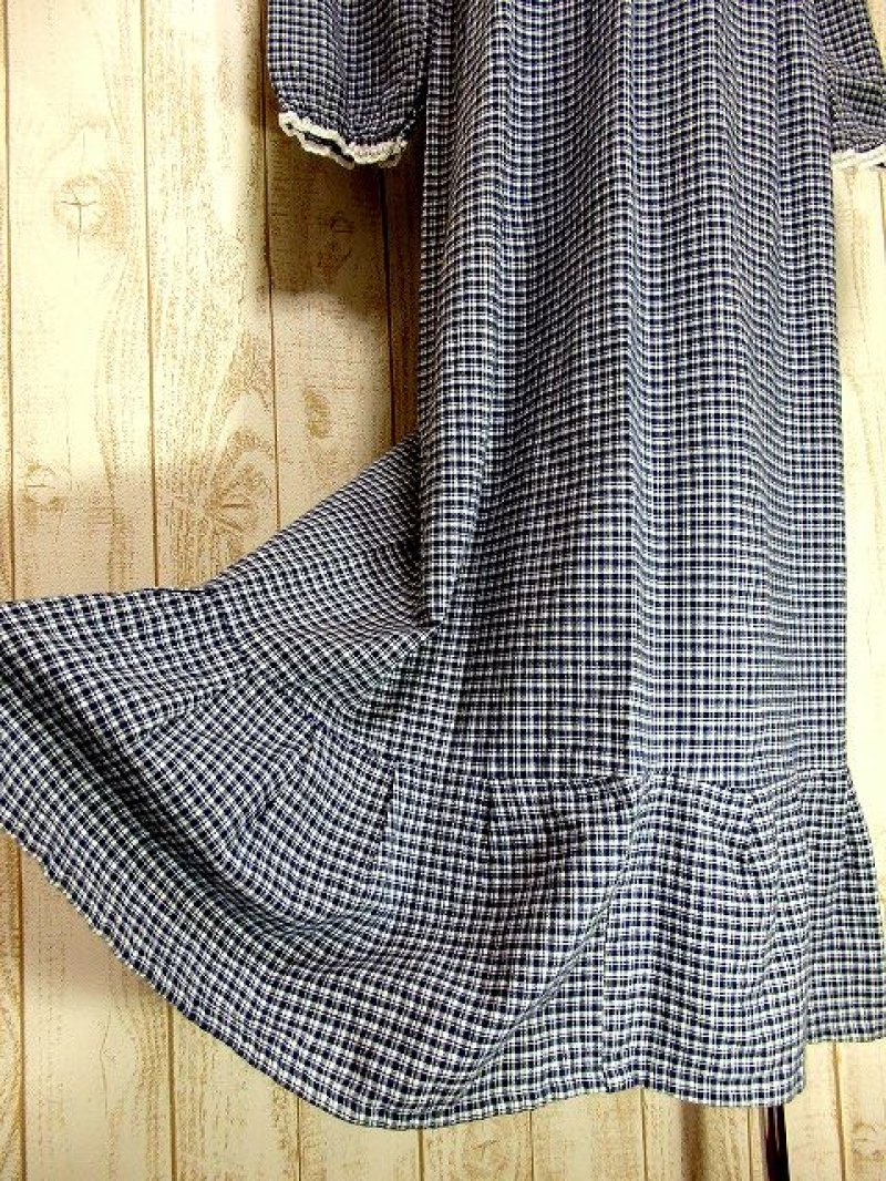 画像2: チェック柄 ホワイトレース ネイビー ホワイト ふんわり袖 レトロ ガーリー 長袖 ヨーロッパ古着 ヴィンテージドレス 【3074】