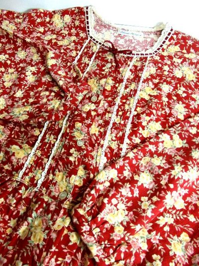 画像3: レース装飾×首元リボン結び♪レトロアンティークな花柄が広がる☆ カタチが可愛い!!ふんわりヴィンテージドレス　前開きOK
