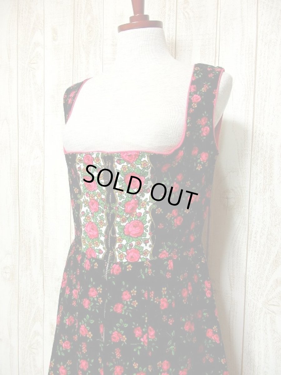 画像3: 薔薇柄×お花アンティークレース装飾 PINKパイピング 大人クラシカルガーリー ディアンドル チロルワンピース ドイツ民族衣装 舞台 演奏会 フォークダンス オクトーバーフェスト 【3231】 (3)