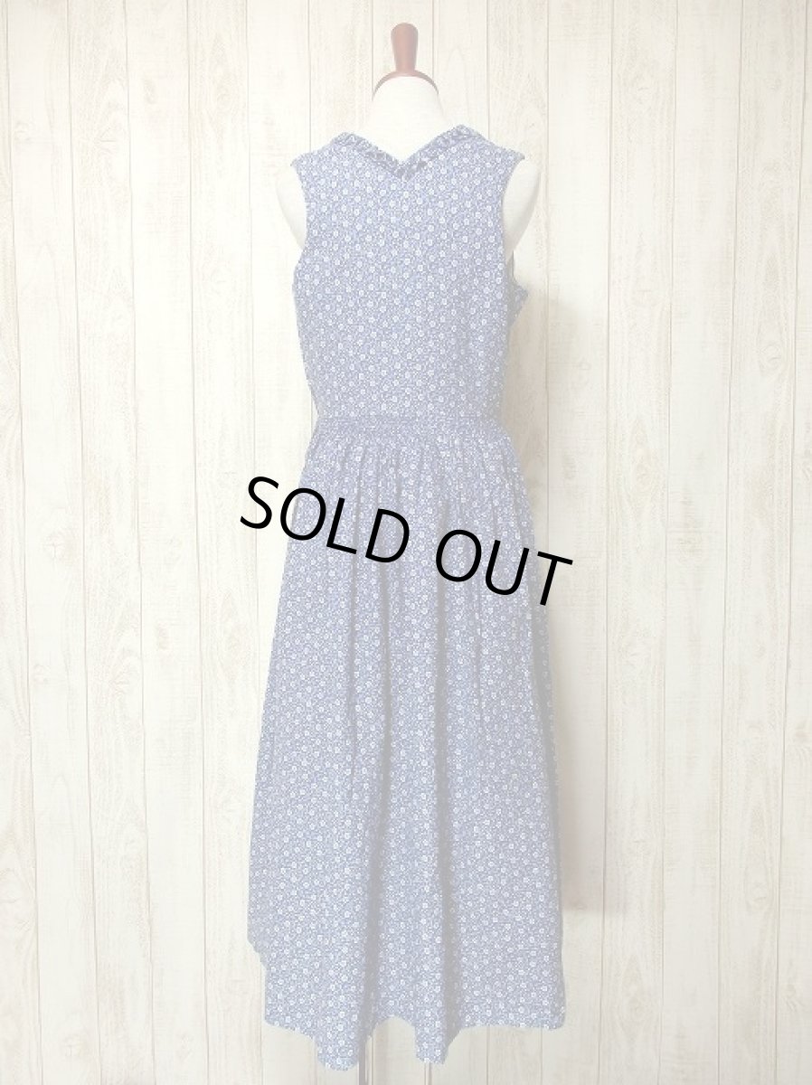 画像4: ネイビー×ホワイト!!小花柄が可愛い オーストリア製 ディアンドル チロルワンピース ドイツ民族衣装 舞台 演奏会 フォークダンス オクトーバーフェスト 【3350】 (4)