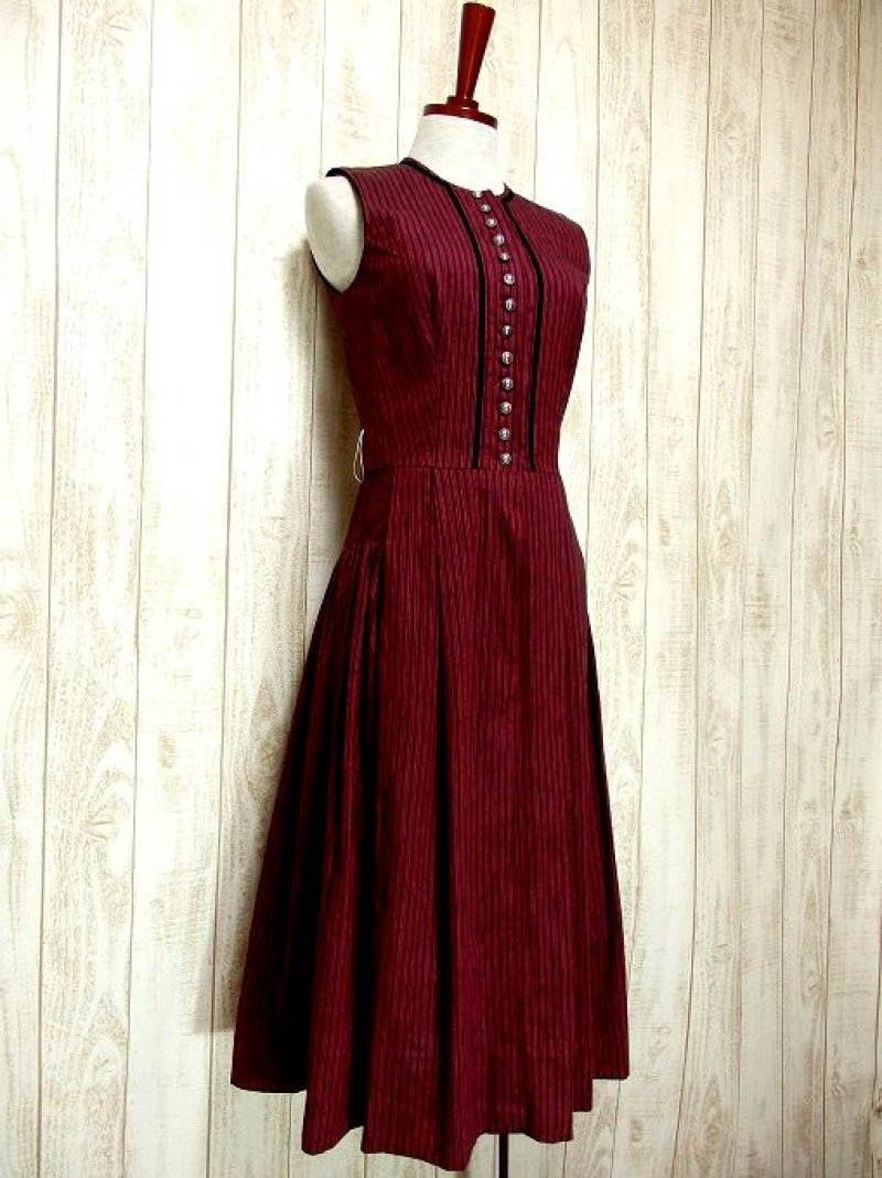 画像1: 大人クラシカルな雰囲気たっぷり ストライプ柄 ウエストキュッとスカートふんわり綺麗なライン ディアンドル チロルワンピース ドイツ民族衣装 舞台 演奏会 フォークダンス オクトーバーフェスト 【3354】