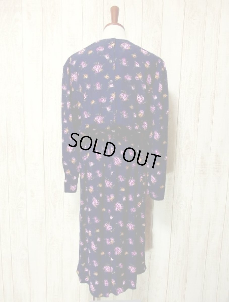 画像4: アンティークフラワープリント ネイビー ウエストゴム レトロ 長袖 USA古着 ヴィンテージワンピース 【3538】 (4)