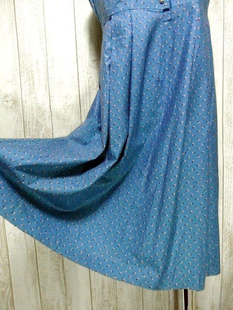 画像2: ガーリーなPINK小花柄が可愛いすぎる フリル装飾 お花コンチョボタン ディアンドル チロルワンピース ドイツ民族衣装 舞台 演奏会 フォークダンス オクトーバーフェスト 【3609】