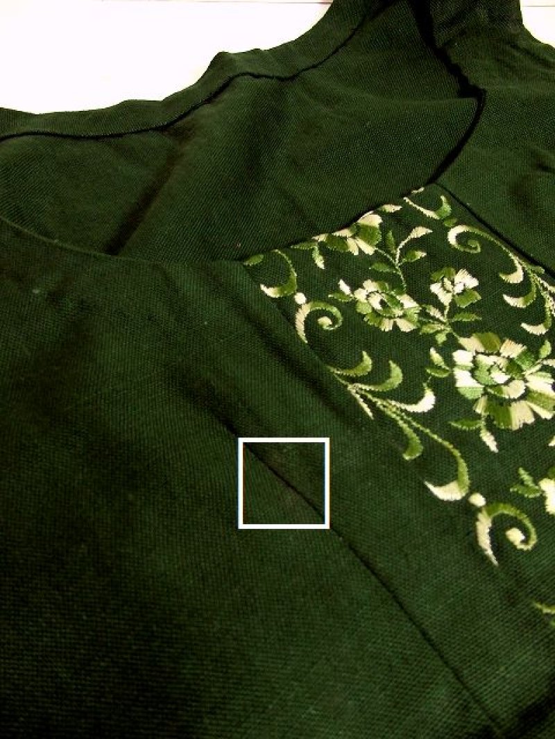 画像3: グリーン地にぷっくりお花刺繍が浮かび上がる グラデーションカラー使いがステキ ディアンドル チロルワンピース ドイツ民族衣装 舞台 演奏会 フォークダンス オクトーバーフェスト 【3608】