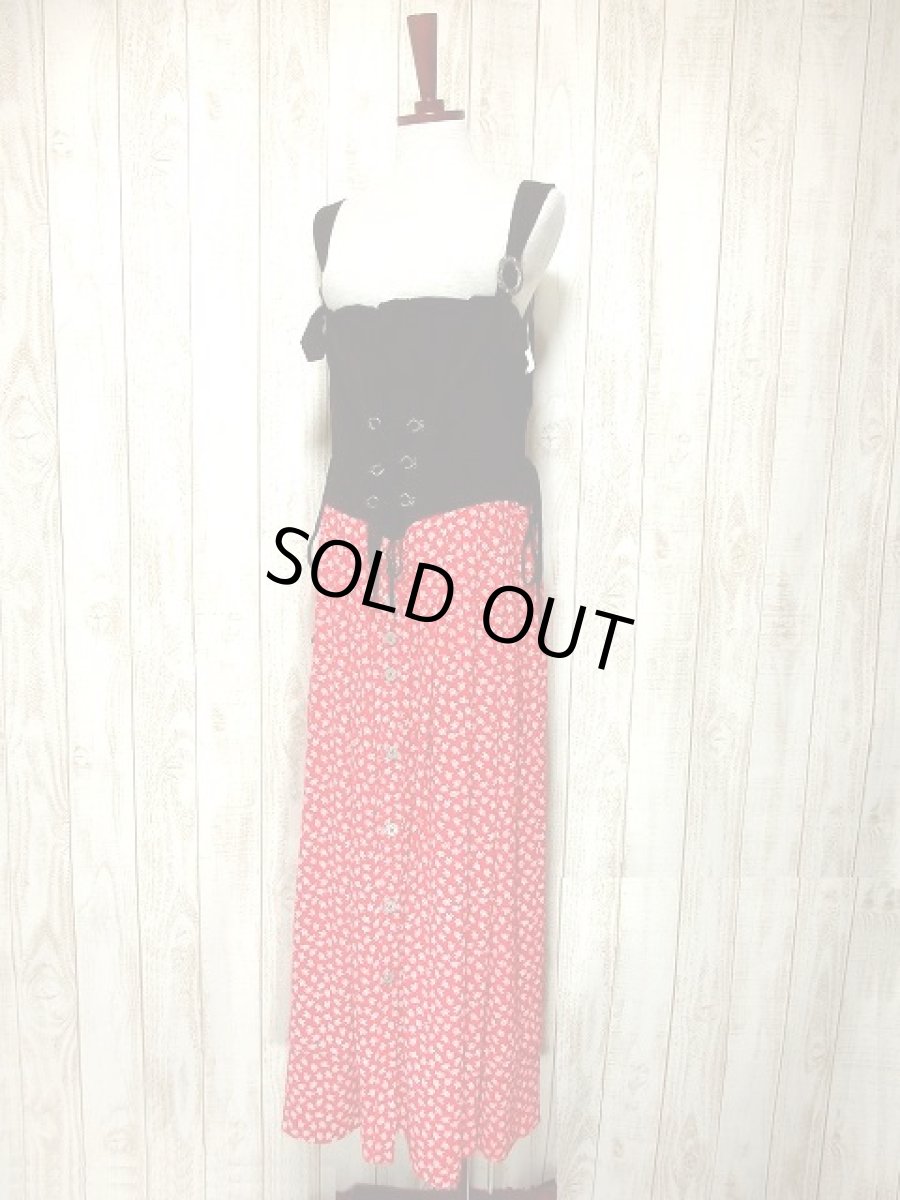 画像2: 薔薇柄切り替えし めずらしいデザインが魅力的すぎる 大人レトロクラシカル ディアンドル チロルワンピース ドイツ民族衣装 舞台 演奏会 フォークダンス オクトーバーフェスト 【3610】 (2)