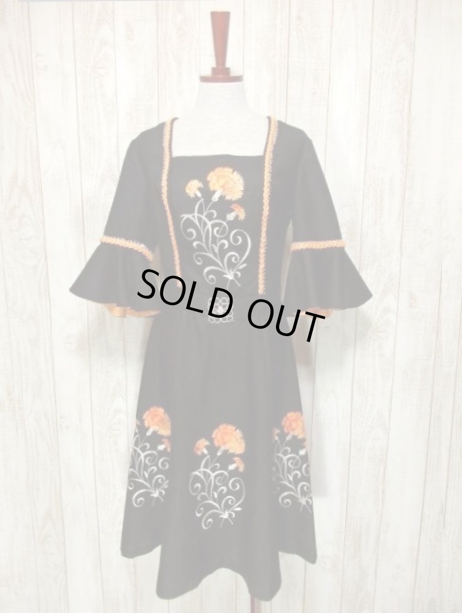 画像2: チロルワンピース 刺繍 ベルトセット ドイツ民族衣装 オクトーバーフェスト (2)