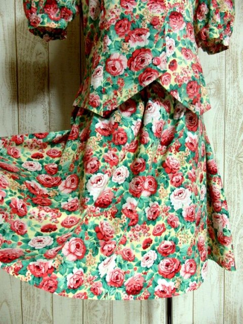 画像2: USA古着 Pinkアンティークフラワー×大人アンティークガーリー♪キラっと光るレトロアンティークボタンもCUTE★ふんわりパフスリーブ♪ヴィンテージセットアップ