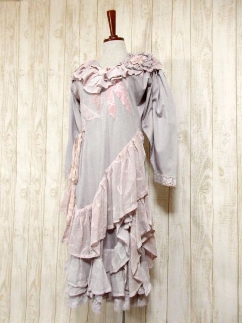 画像1: 後ろ姿も可愛い ティアードレース フワラーモチーフレース レトロ 長袖 ヨーロッパ古着 ヴィンテージドレス 【4375】