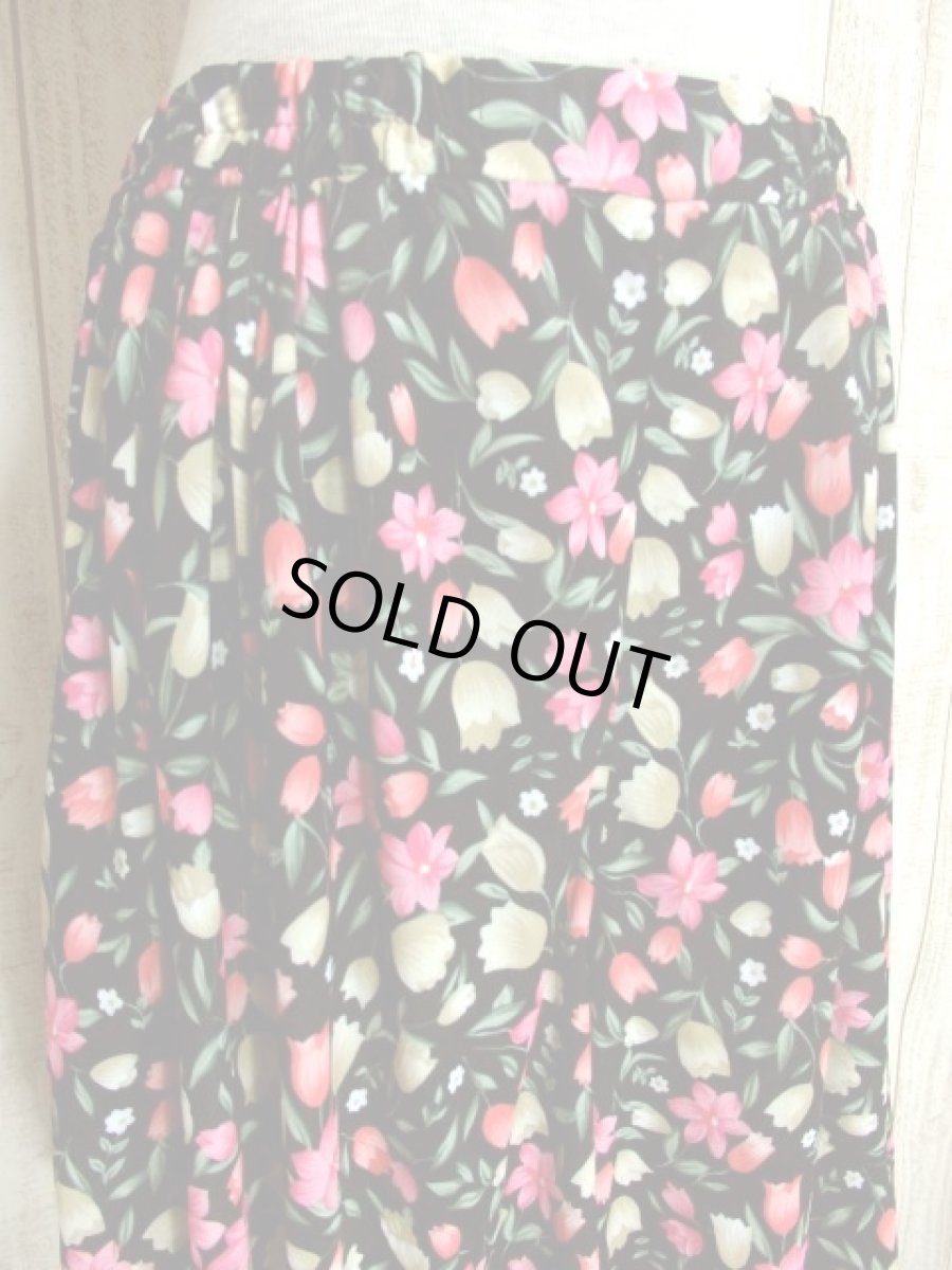 画像5: ヨーロッパ古着　アンティークフラワー×ワイドデザイン♪　使い勝手抜群!!　大人ガーリーなヴィンテージキュロットワイドパンツ (5)