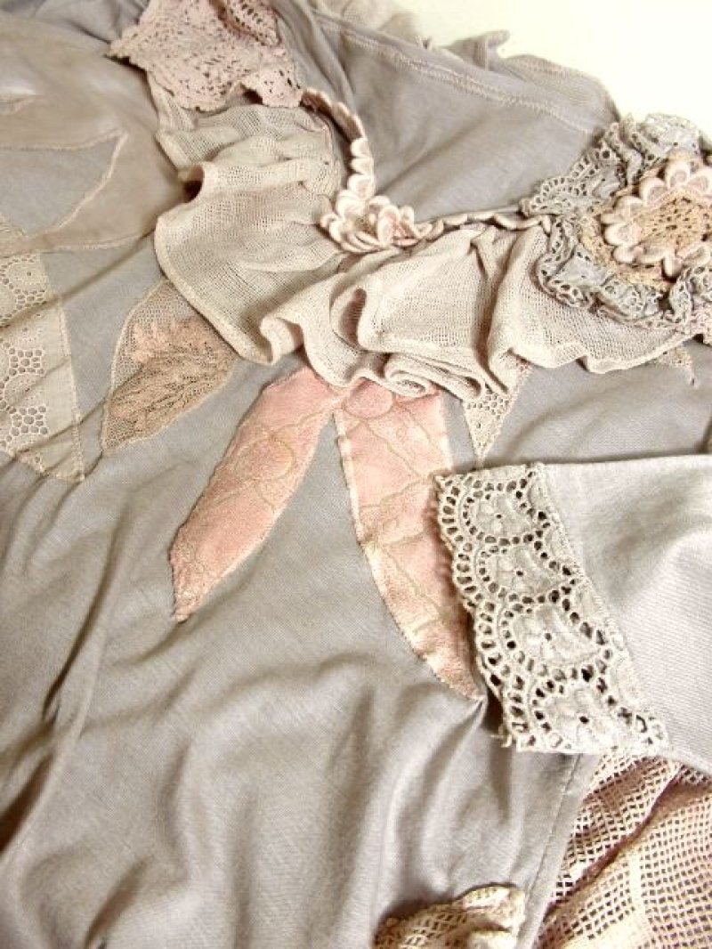 画像3: 後ろ姿も可愛い ティアードレース フワラーモチーフレース レトロ 長袖 ヨーロッパ古着 ヴィンテージドレス 【4375】