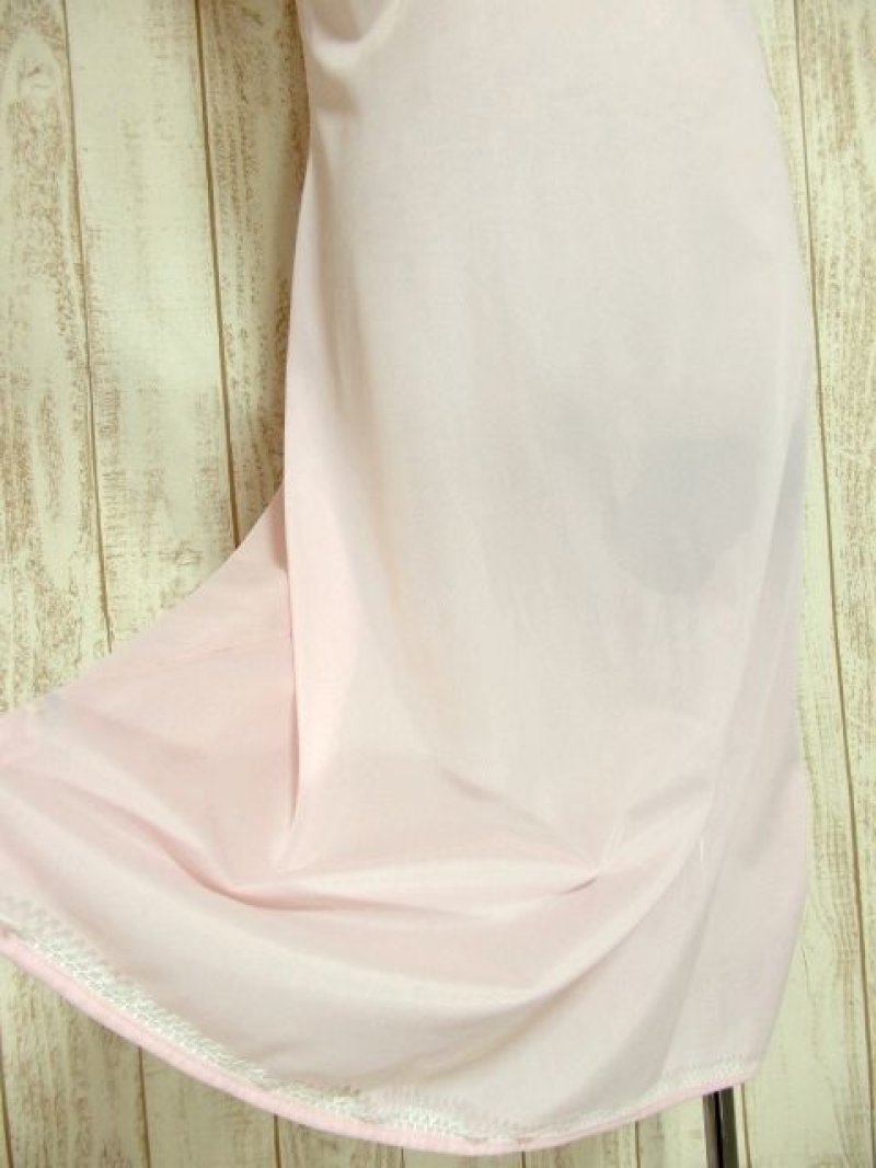 画像2: ヨーロッパ古着　ワンピースにはもちろん♪重ね着にも便利で可愛い!!ヨーロッパスリップドレスワンピース　オフホワイト×ペールピンク