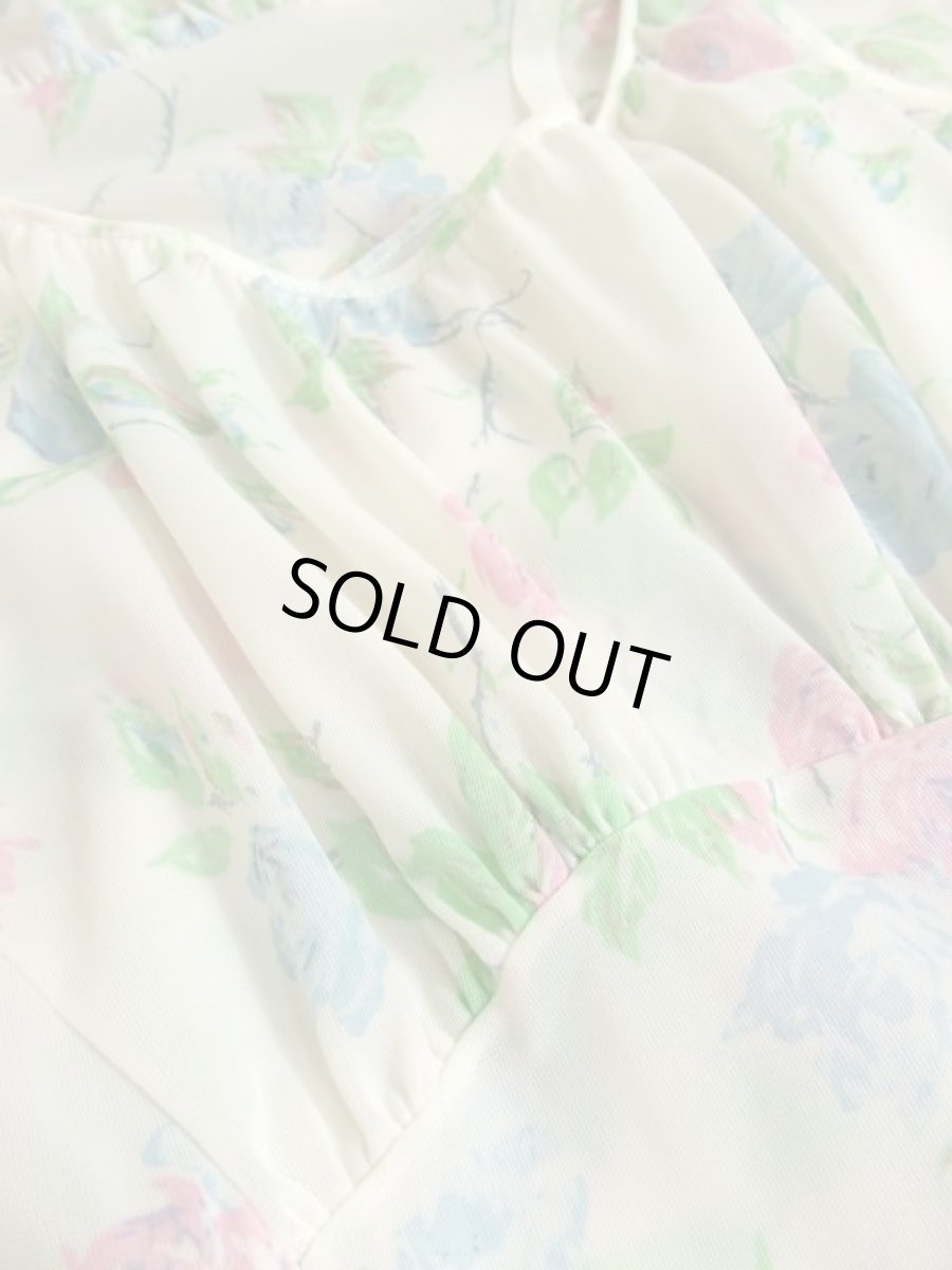 画像8: ヨーロッパ古着　綺麗なパステルカラー×アンティークフラワープリント♪重ね着にも便利!!アレンジアイテムにおすすめ　ヨーロッパスリップドレスワンピース (8)