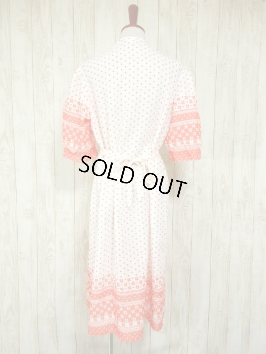 画像5: ヨーロッパ古着　レトロポップフラワー×ドット柄★首元リボン結び。ふんわり可愛く決まる!!大人ガーリーなヴィンテージワンピース (5)