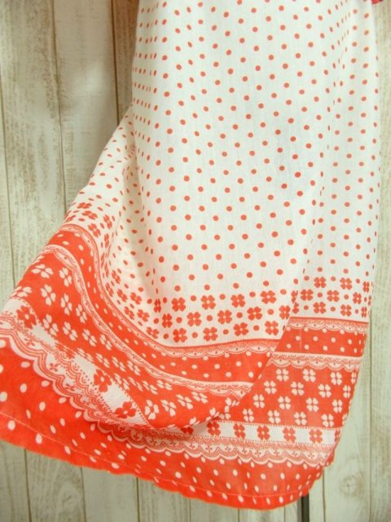 画像2: ヨーロッパ古着　レトロポップフラワー×ドット柄★首元リボン結び。ふんわり可愛く決まる!!大人ガーリーなヴィンテージワンピース