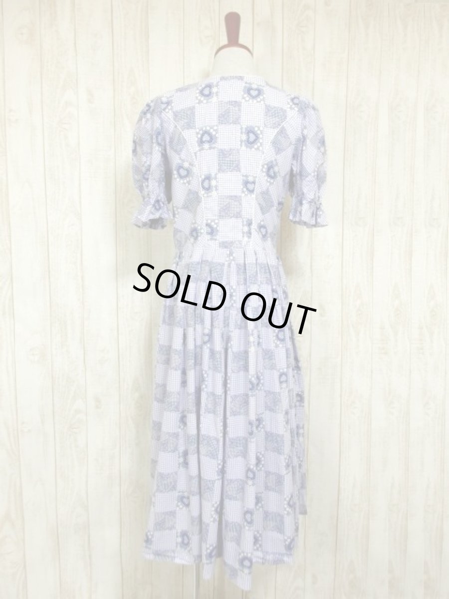 画像5: オーストリア製 ガーリーなハート柄 チェックプリント×アンティークフラワー ディアンドル チロルワンピース ドイツ民族衣装 舞台 演奏会 フォークダンス オクトーバーフェスト 【4485】 (5)