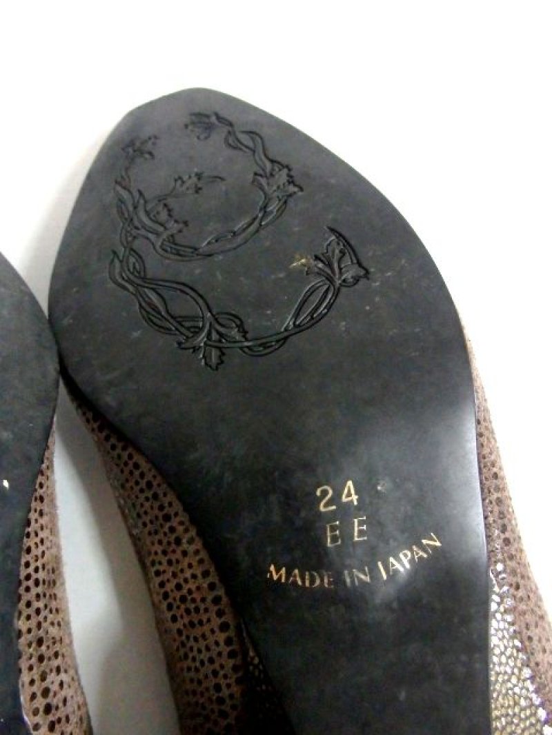 画像3: レトロパンプス 大きなフラワーモチーフ 秋冬コーデに合わせやすそう【4525】