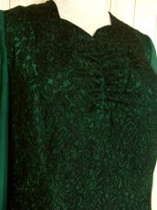 画像3: ヨーロッパ古着　贅沢なフラワー模様織りが素晴らしい!!結婚式・パーティースタイルにも♪上品大人クラシカルなヨーロピアンヴィンテージドレス　Green (3)