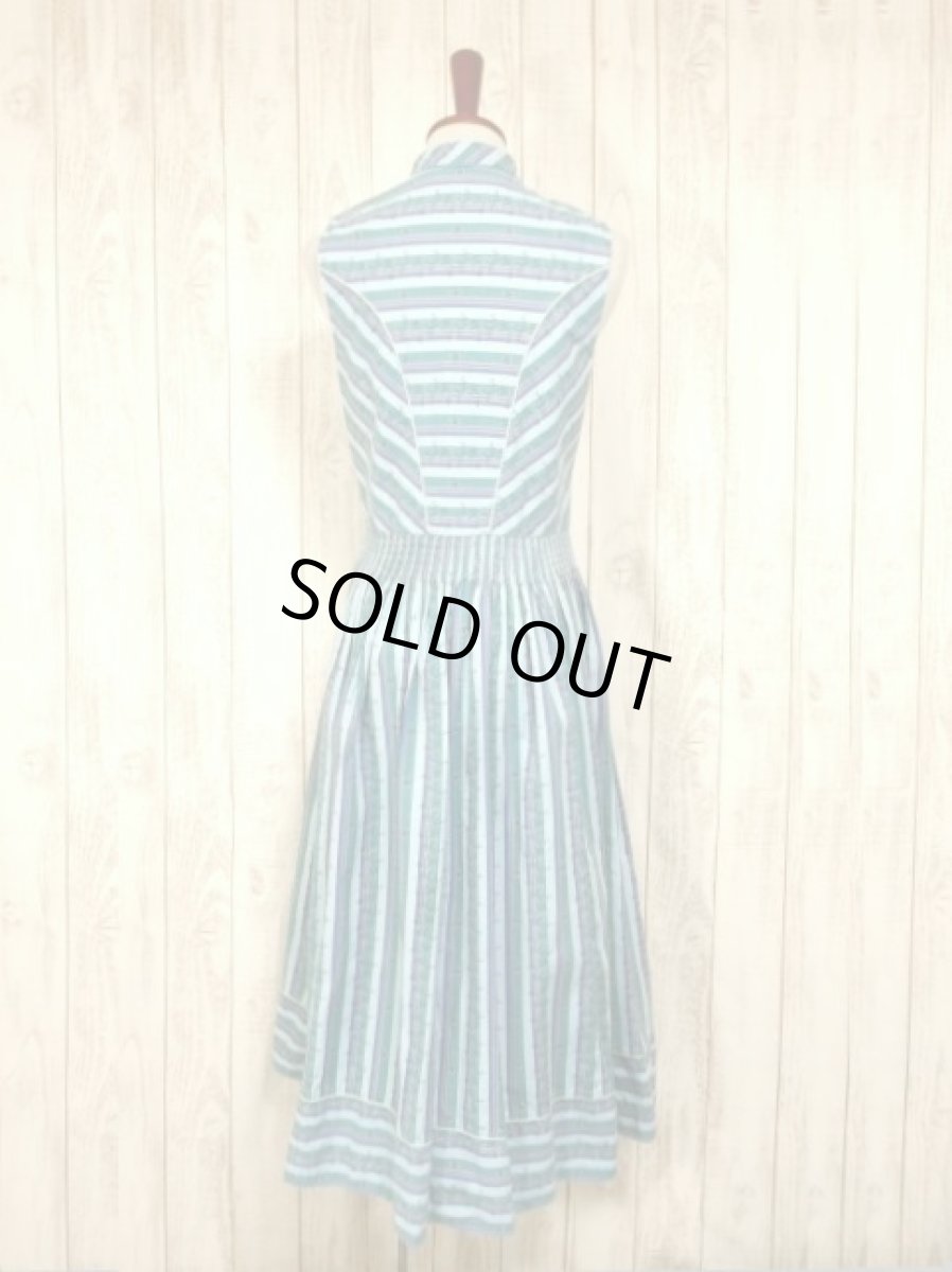 画像5: ストライプ×ボーダー×小花柄＆リーフ柄切り替えしデザインが魅力的 ディアンドル チロルワンピース ドイツ民族衣装 舞台 演奏会 フォークダンス オクトーバーフェスト 【4701】 (5)