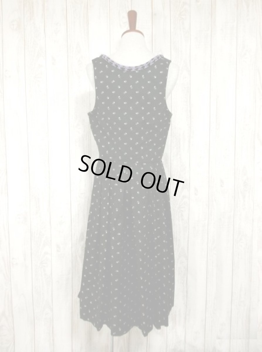 画像5: Black地にパープル・グリーン・ホワイト小花柄 フロントジッパー ディアンドル チロルワンピース ドイツ民族衣装 舞台 演奏会 フォークダンス オクトーバーフェスト 【4718】 (5)