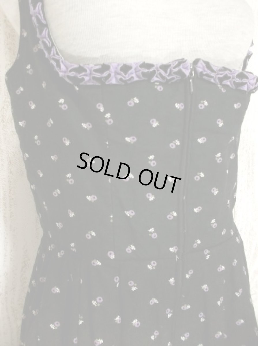 画像3: Black地にパープル・グリーン・ホワイト小花柄 フロントジッパー ディアンドル チロルワンピース ドイツ民族衣装 舞台 演奏会 フォークダンス オクトーバーフェスト 【4718】 (3)