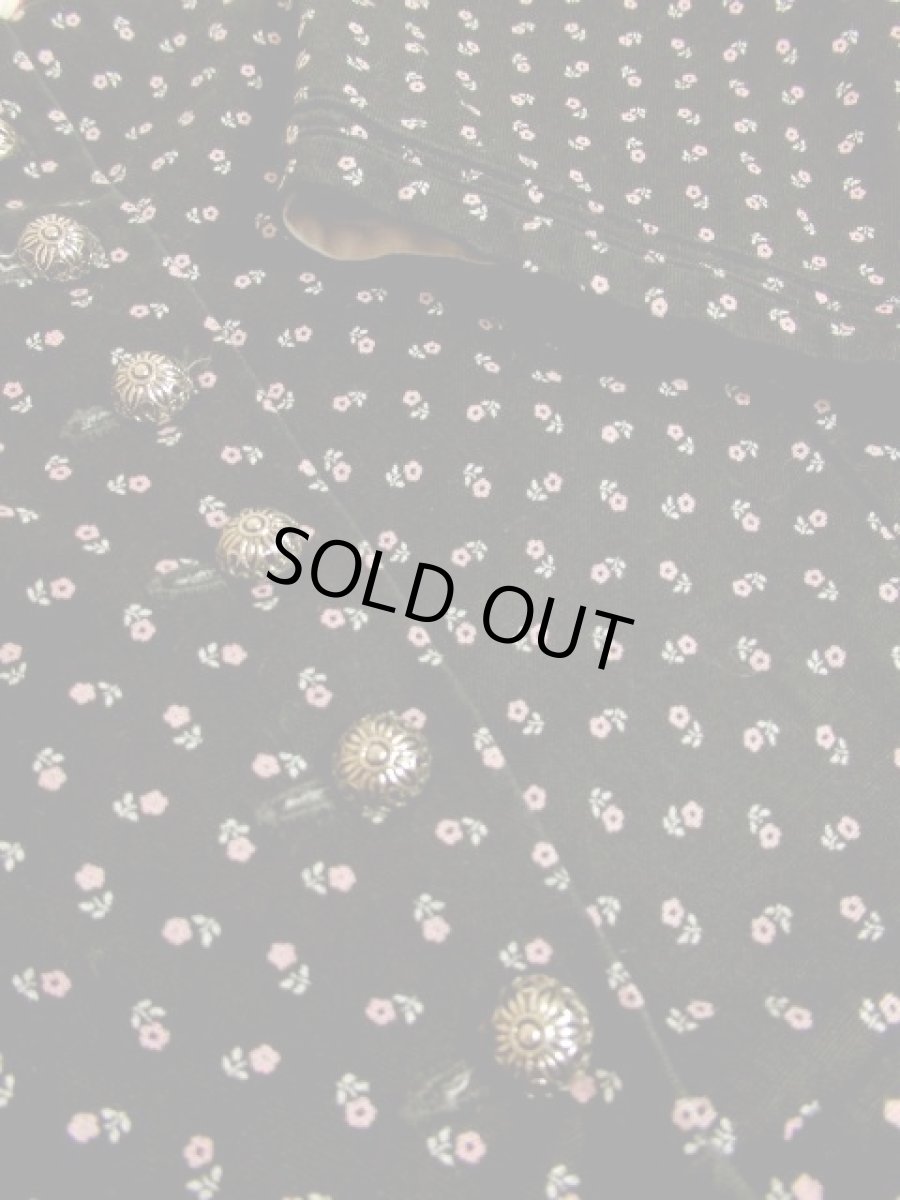 画像11: 小花柄×アンティークレース装飾がとびっきり可愛い パフスリーブ ディアンドル チロルワンピース ドイツ民族衣装 舞台 演奏会 フォークダンス オクトーバーフェスト 【4765】 (11)