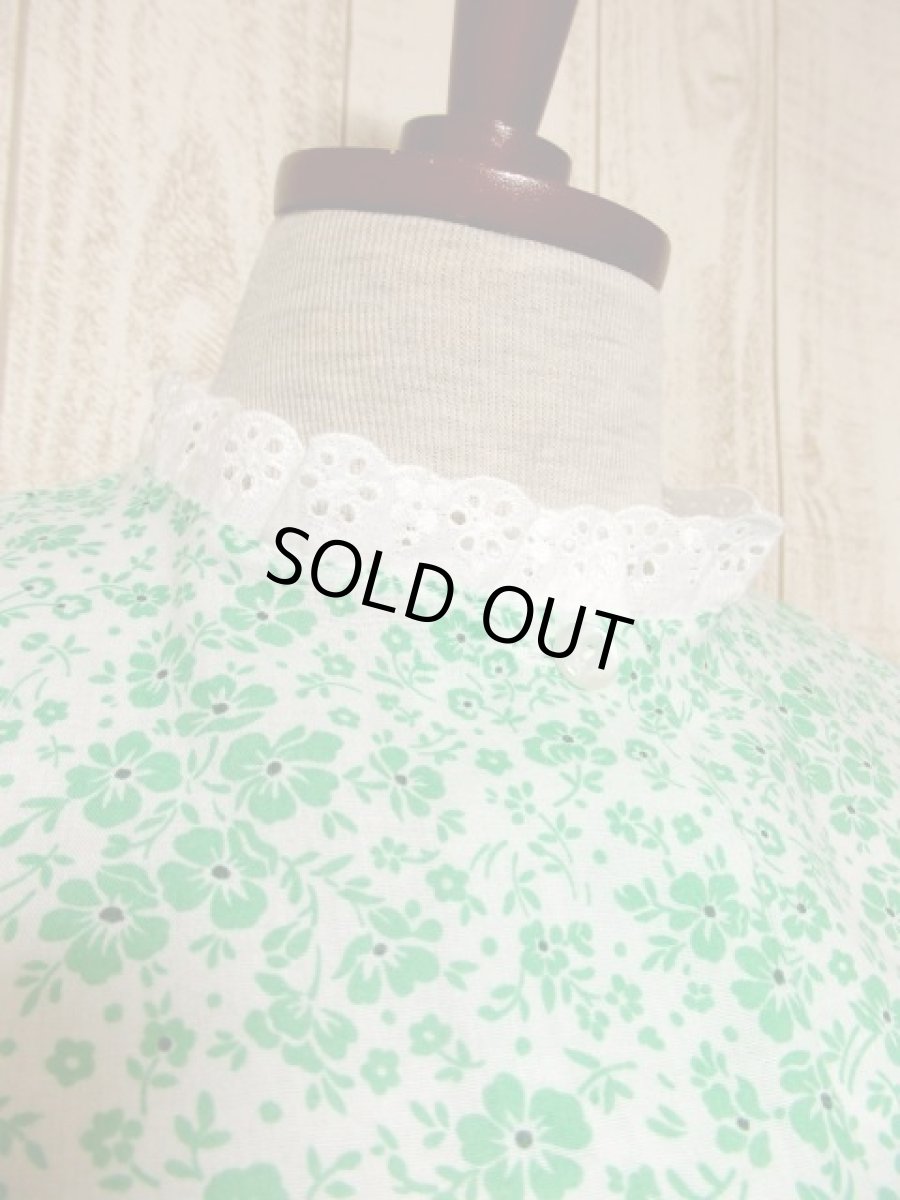 画像3: 花柄 レース装飾 バックウエストリボン レトロ 長袖 ヨーロッパ古着 ヴィンテージワンピースドレス 【4998】 (3)