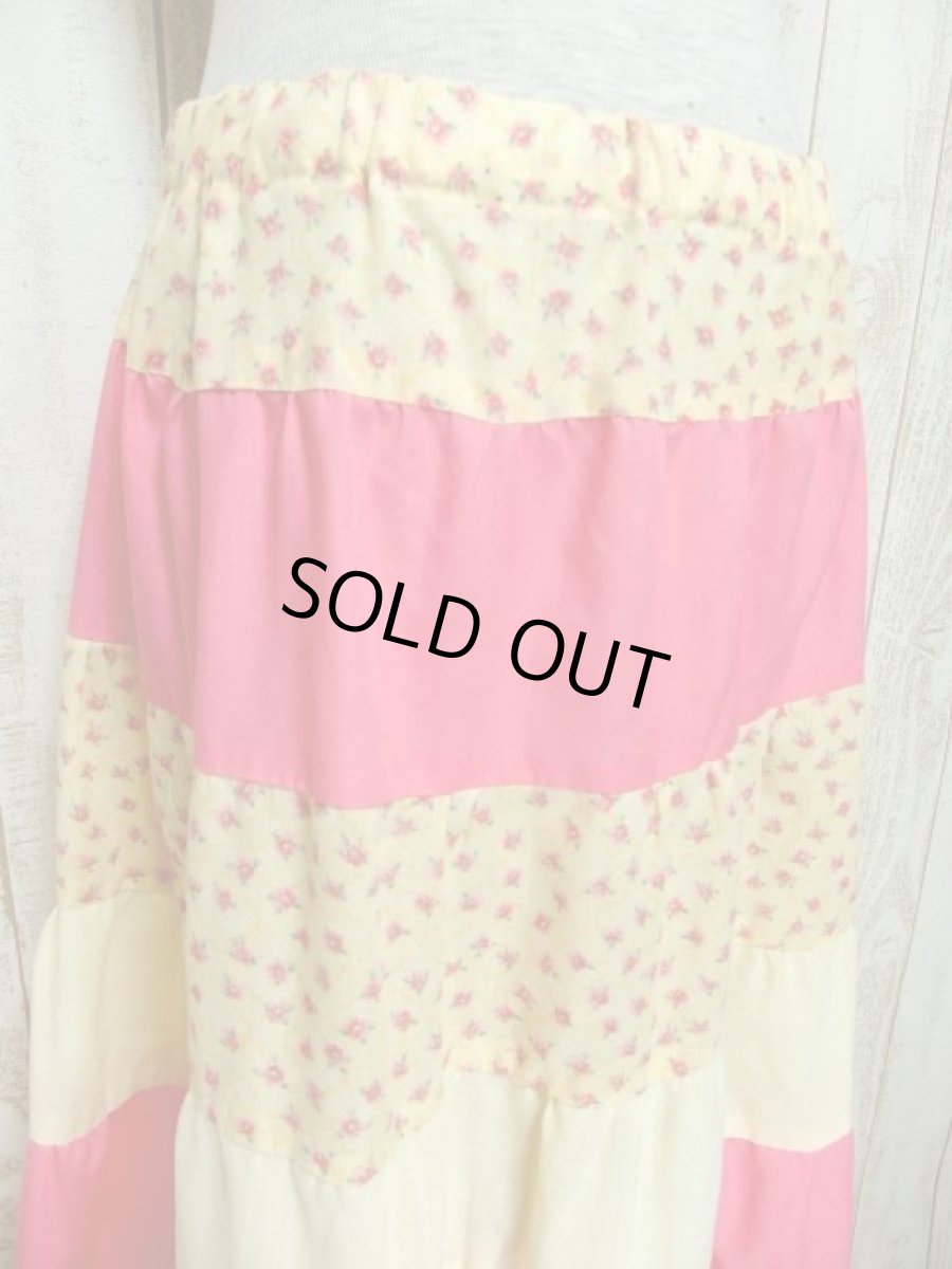 画像2: 小花柄切り替えパターン イエロー ピンク レトロ ヨーロッパ古着 ヴィンテージスカート (2)