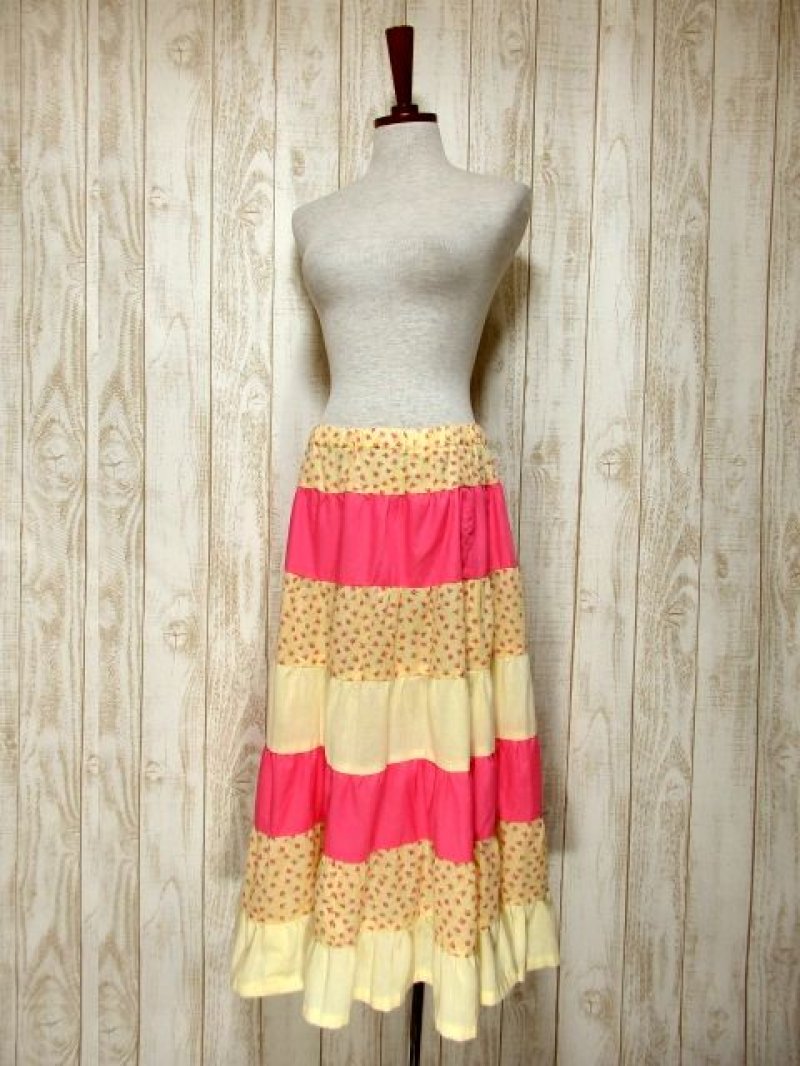 画像1: 小花柄切り替えパターン イエロー ピンク レトロ ヨーロッパ古着 ヴィンテージスカート